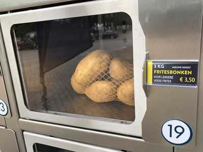 In onze aardappelautomaat vindt u ook fritesbonken